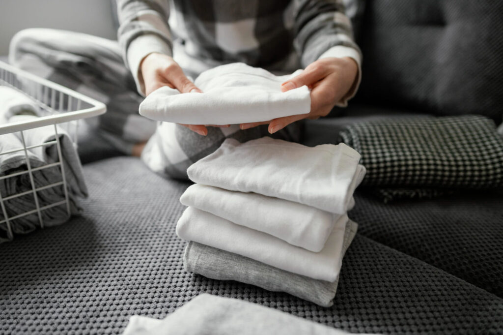 Descubra como tirar manchas de roupas coloridas com bicarbonato e vinagre 1 como tirar manchas de roupas coloridas com bicarbonato e vinagre