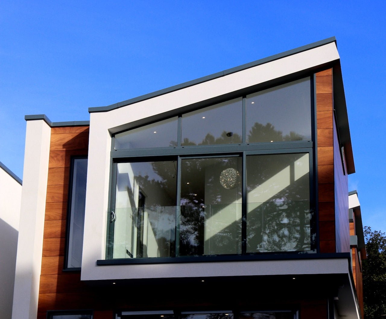 Insulfilm Arquitetônico que não altera a estética do imóvel 1 pexels expect best 323776