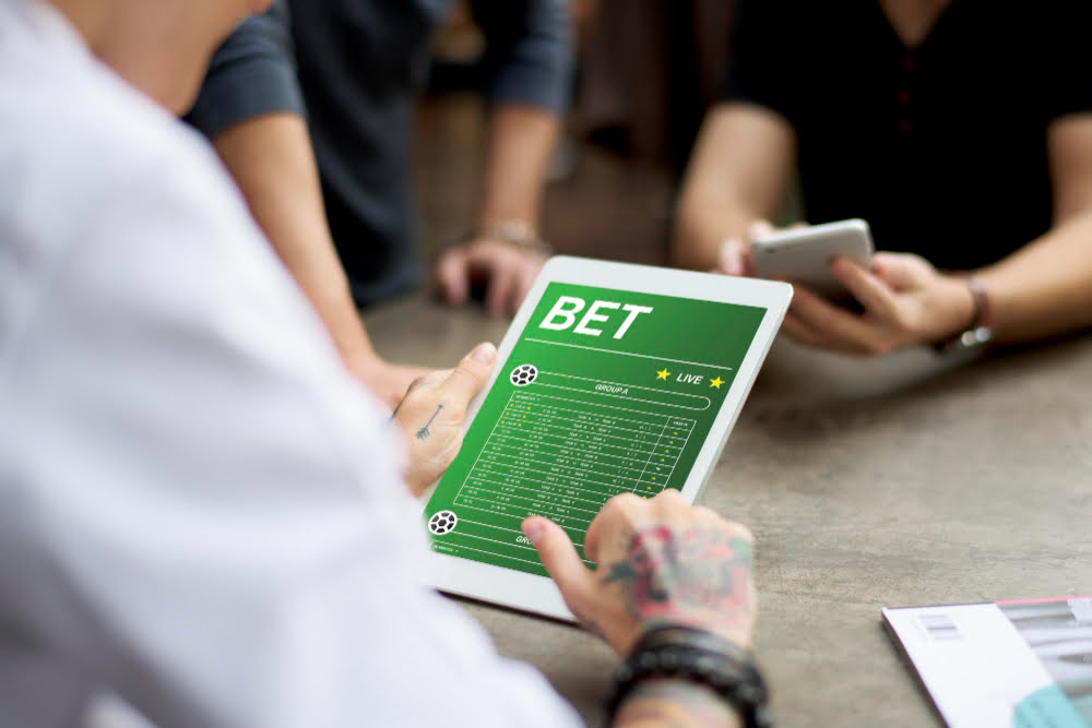 Apostas esportivas com handicap: iguale as probabilidades 1 people bet soccer game match internet