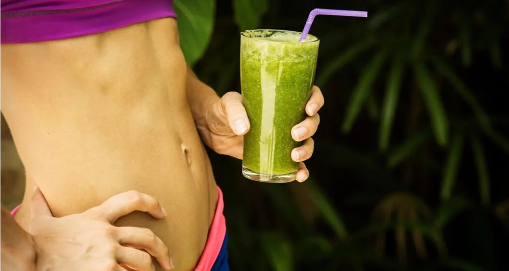 4 Receitas Fit para te Ajudar a Manter a Forma 1 suco