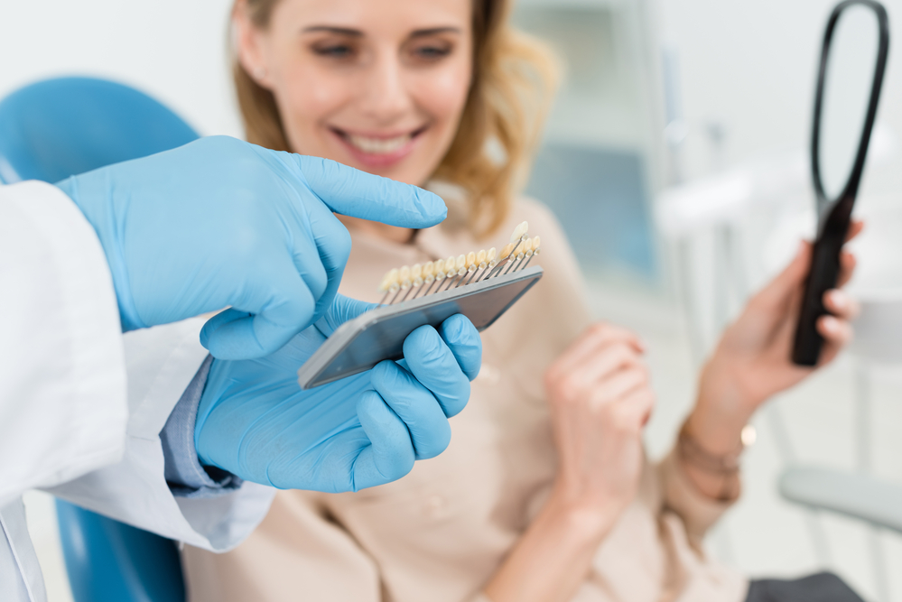 Quanto custa um implante dentário? Entenda o que influencia o preço 1 Quanto custa um implante dentário? Entenda o que influencia o preço