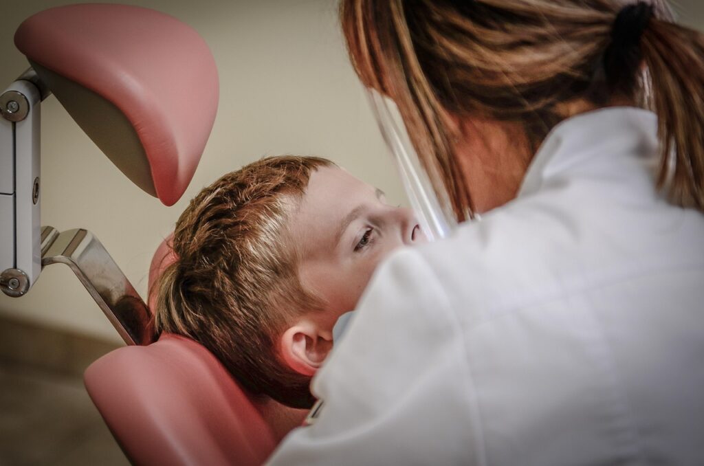 Etapas do tratamento com implante dentário: do diagnóstico à recuperação 1 tratamento implante dentario